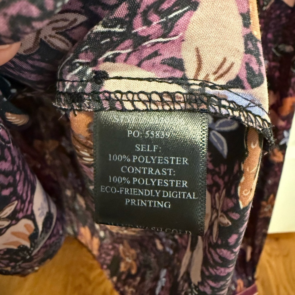 Current Air Women’s Blouse size XS - Picture 6 of 10